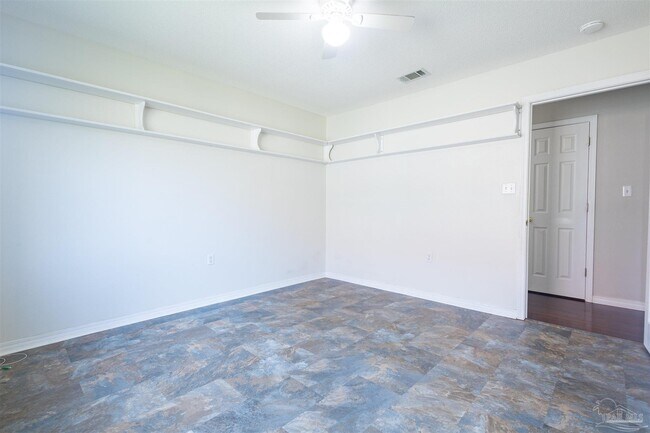 Building Photo - 2566 Barron Ct