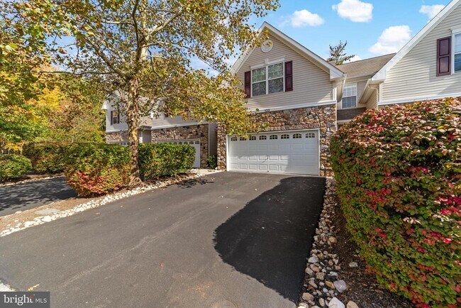 Building Photo - 133 Newman Ct