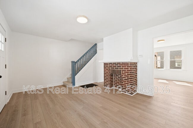 Primary Photo - 417 Dargan St
