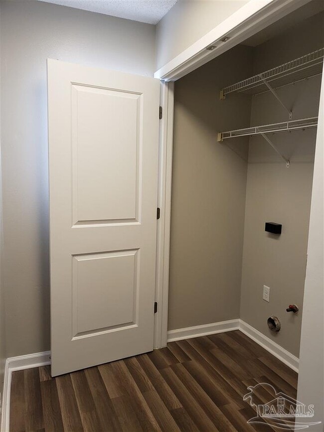 Building Photo - 345 S I St