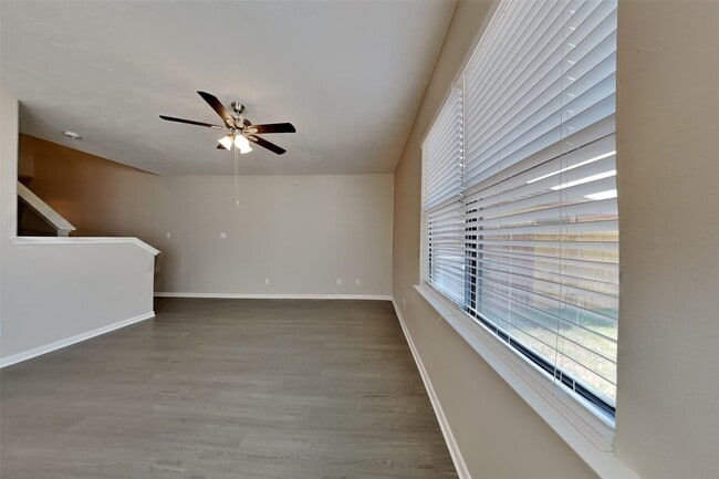 Building Photo - 29719 Buffalo Canyon Dr