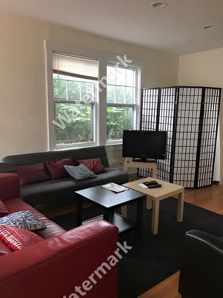 Building Photo - 5335 42nd Pl NW