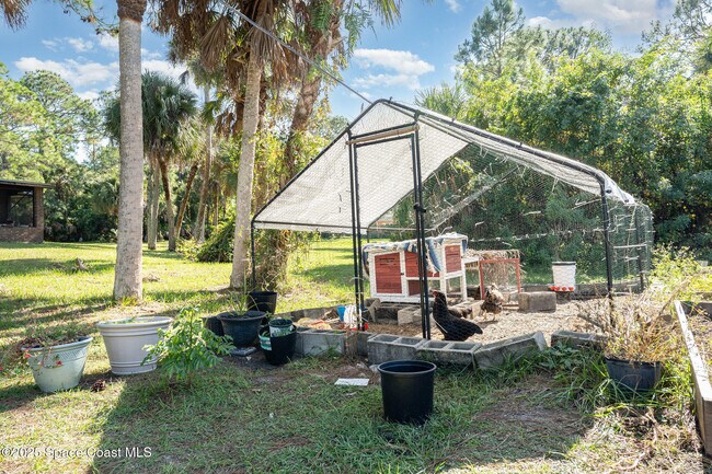 Building Photo - 711 Darlington Ave SW