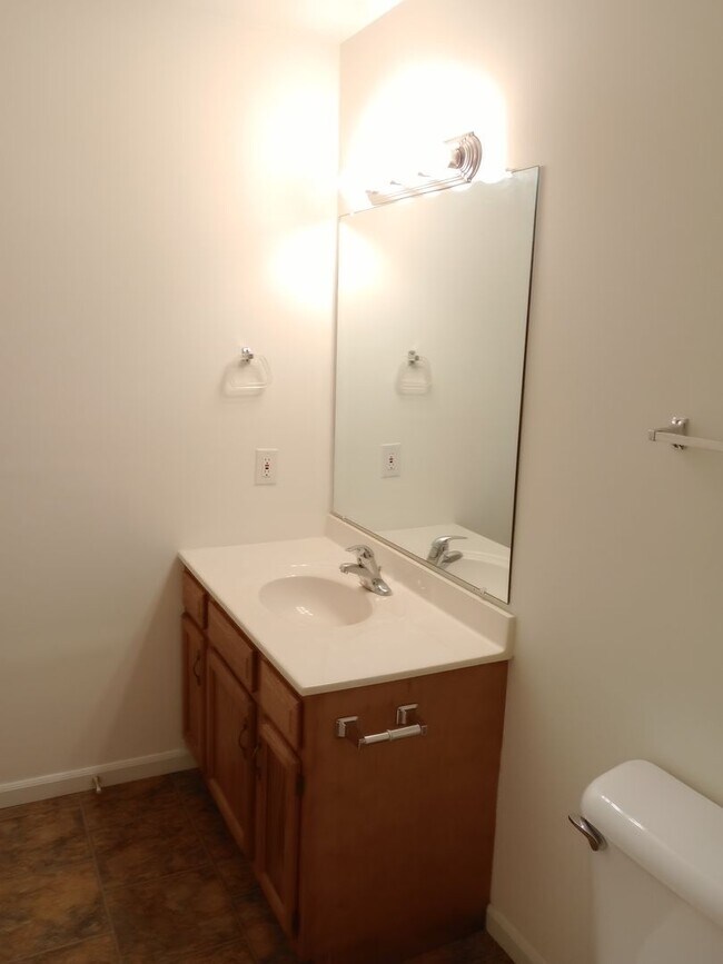Building Photo - 5013-5015 Carrie Ridge Dr.