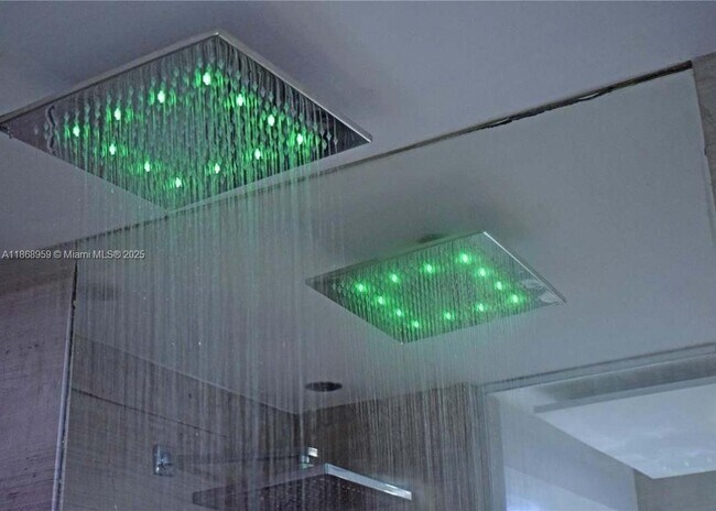 Building Photo - 401 Ocean Dr