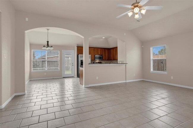 Building Photo - 24615 Tribeca Ln