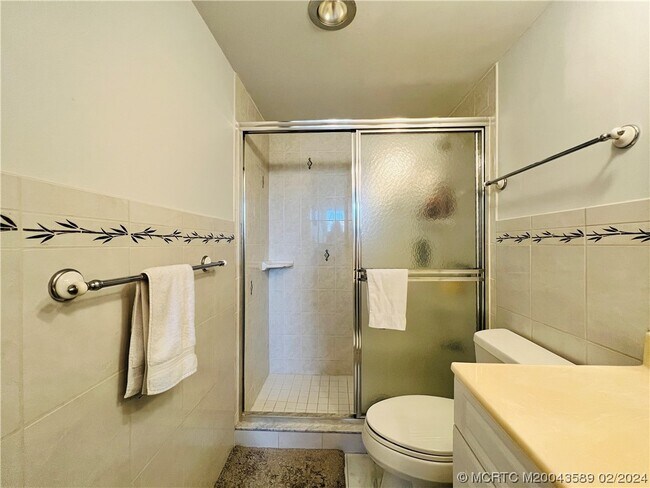 Building Photo - 3442 NE Causeway Blvd