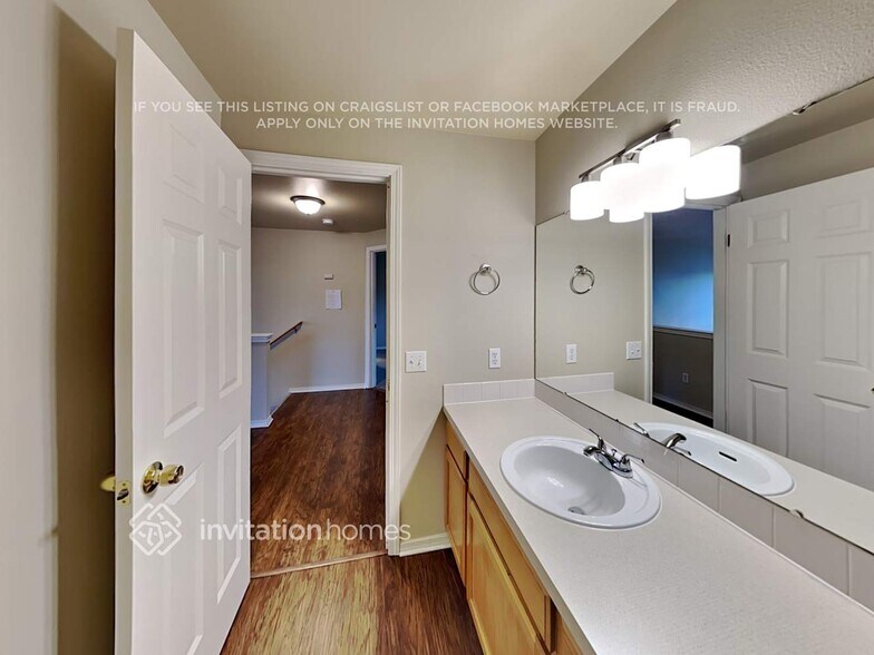 Building Photo - 11627 172nd St E