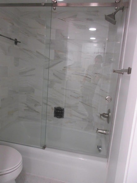 Building Photo - 859 Jeffery St