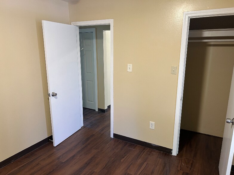 Building Photo - 2201 Fairchild St