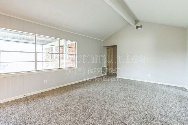 Building Photo - 13331 Villagrove Dr