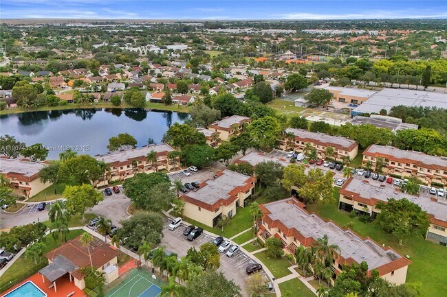 Building Photo - 4736 NW 90th Ave