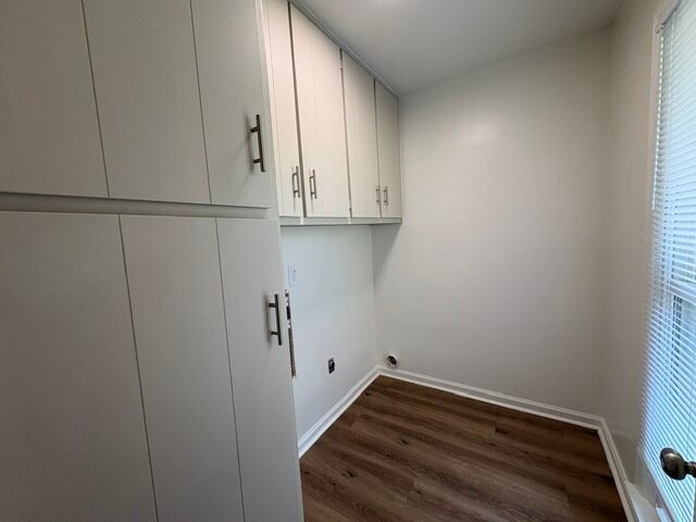 Building Photo - 6358 Olde Towne Dr