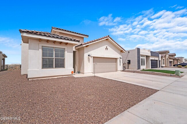 Building Photo - 13401 Carterton Ave