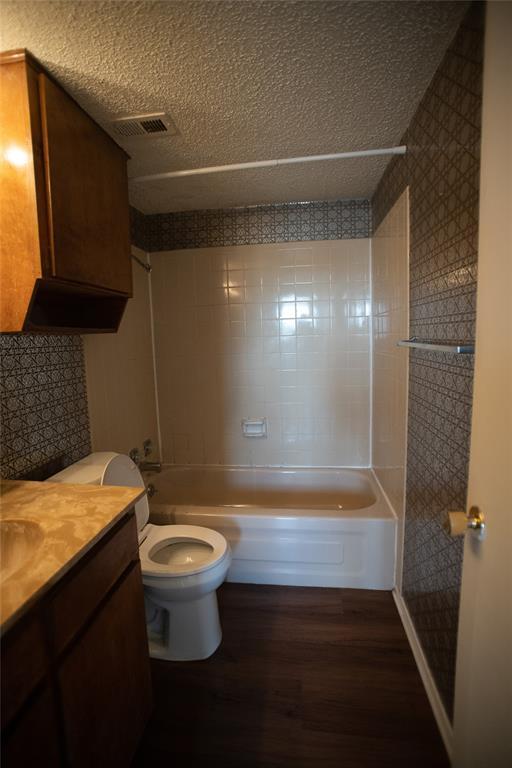 Building Photo - 3000 Guadalupe St