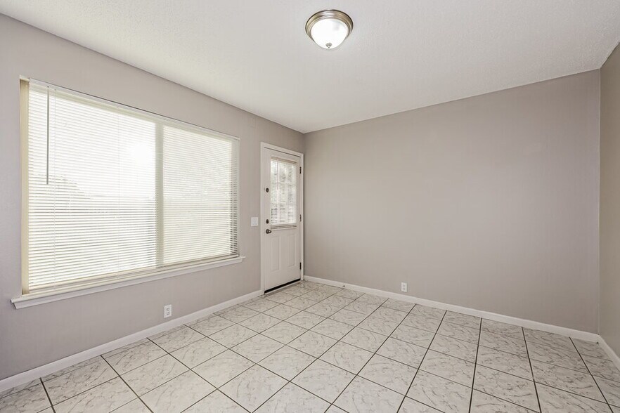 Building Photo - 8524 Gatlinburg Dr