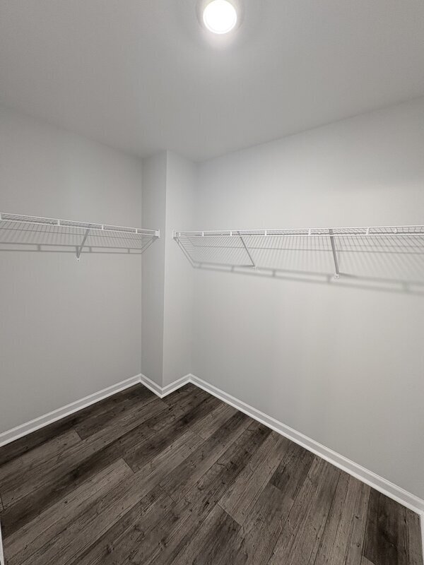 Building Photo - 153 Brockway Dr