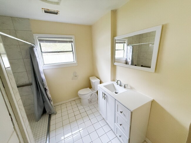 Building Photo - 4011 Dryden Rd