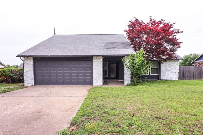 Building Photo - Total Remodel in Bentree - 3bed 2 bath!