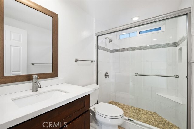 Building Photo - 608 36th St