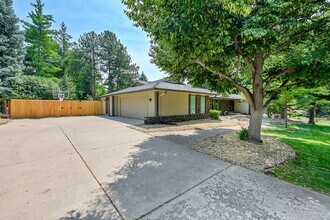 Building Photo - $6,850.00 - 5 Bedrooms, 3.5 Bathrooms, Sin...