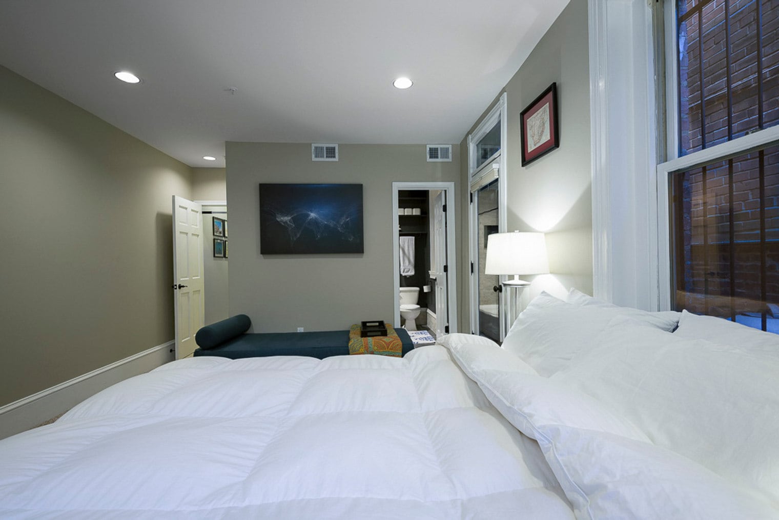 Building Photo - 1738 19th St NW