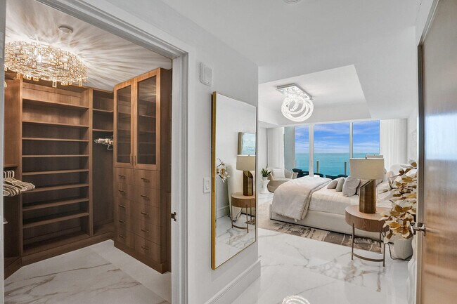 Building Photo - 525 N Fort Lauderdale Beach Blvd