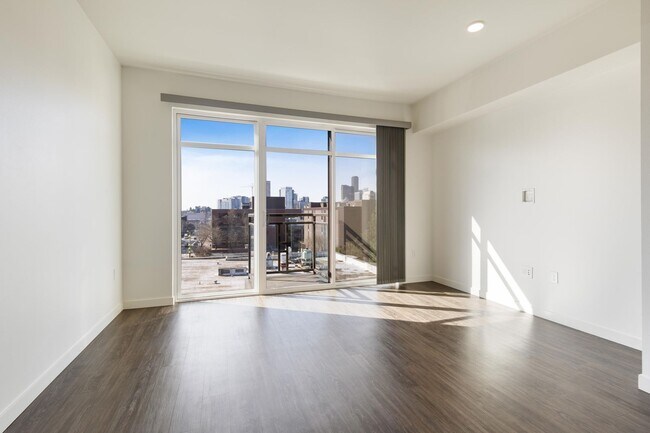 Interior Photo - 101 Broadway Apartments