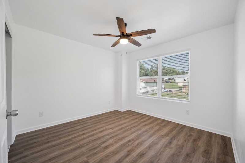 Building Photo - 112 Clark Blvd