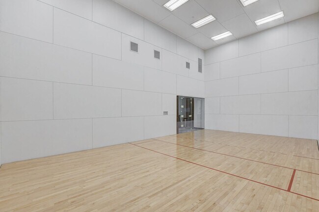 Building Photo - Sky Las Vegas 3705-City/Mtn views from this Stunning 2Bd/2Ba Residence