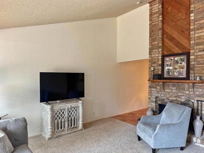 Building Photo - 2814 Mill Valley Dr
