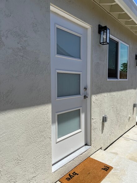Building Photo - 2615 Glenrio Dr