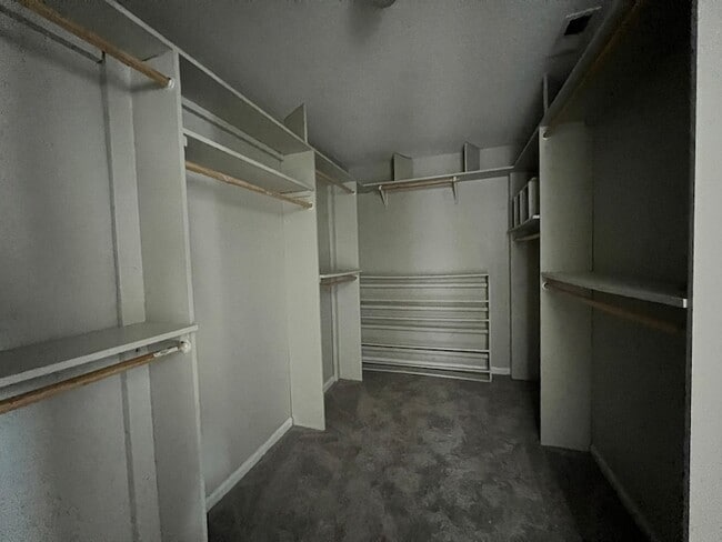 Building Photo - 448 Canoga Ct