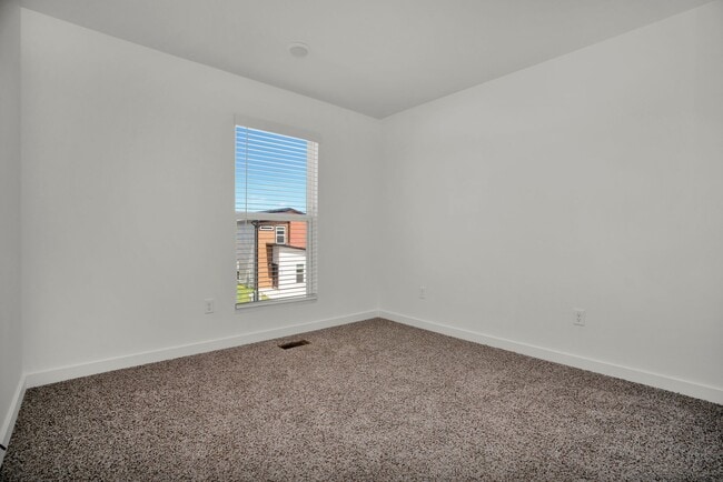 Building Photo - BRAND NEW 2 BR 2 BA Near Walmart HQ!