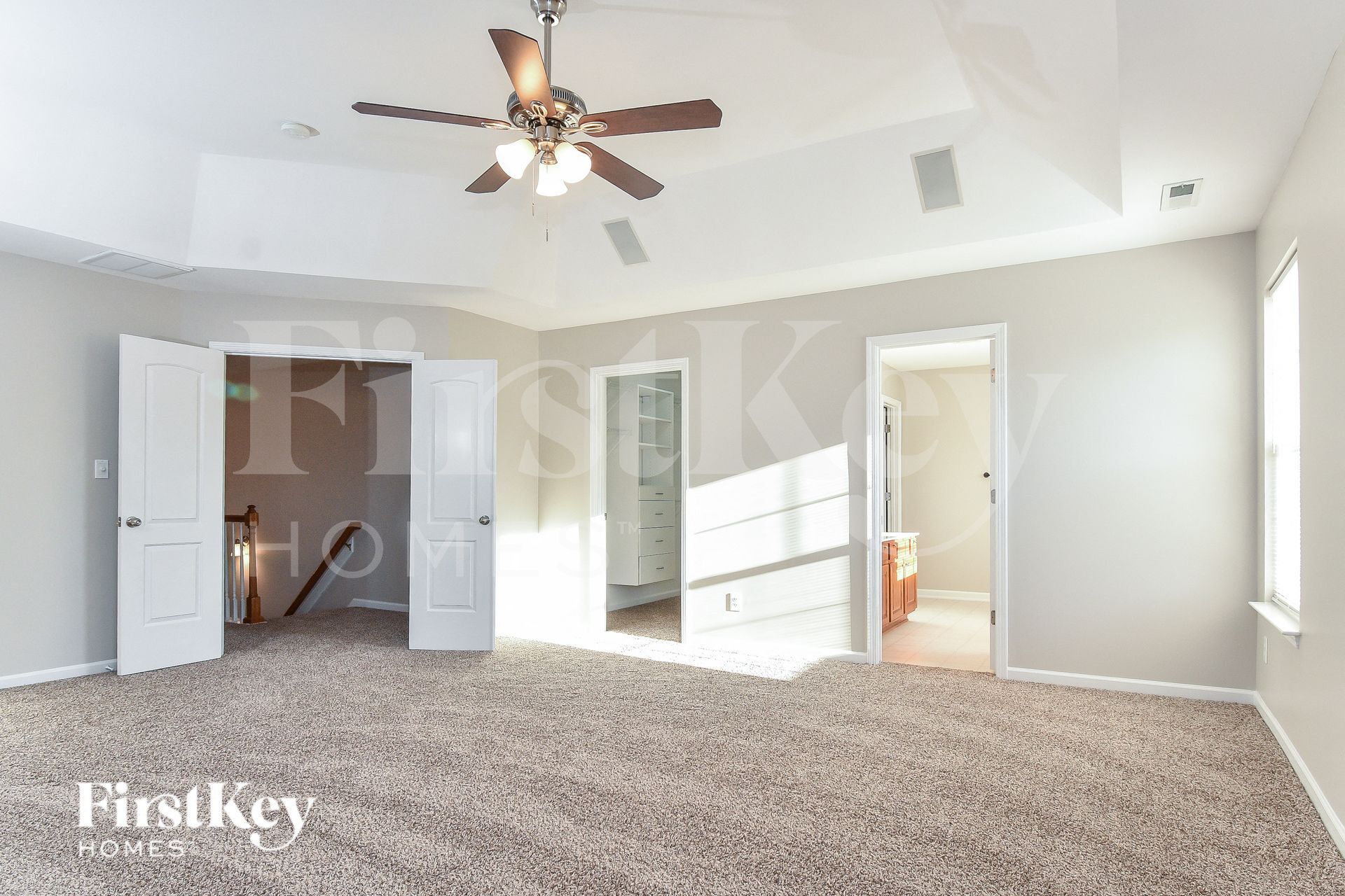 Building Photo - 5293 Crosswinds Rd