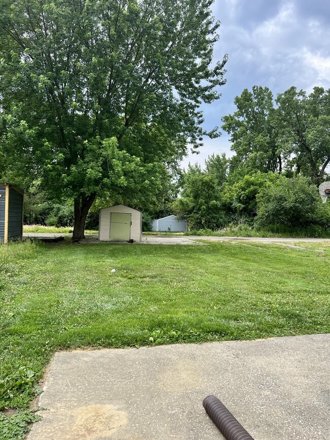 Building Photo - 5951 Rawles Ave