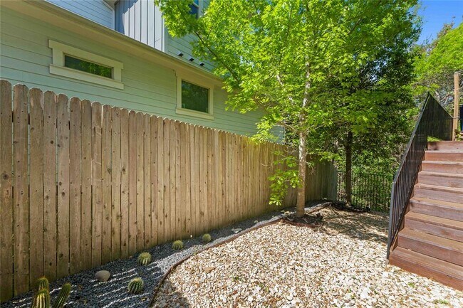 Building Photo - 12218 Cottage Promenade Ct