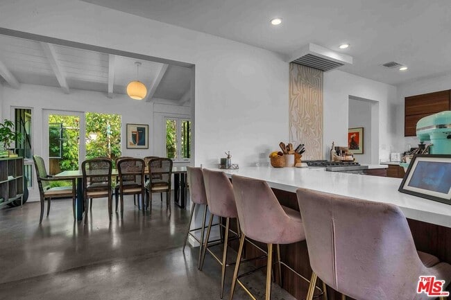 Building Photo - 3436 S Centinela Ave