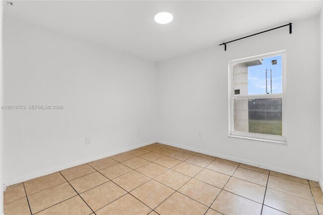 Building Photo - 3632 NW 194th Terrace