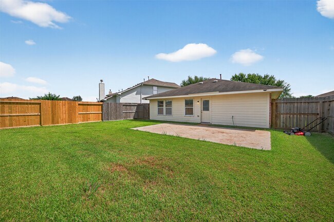 Building Photo - 3123 Sun Terrace Ln