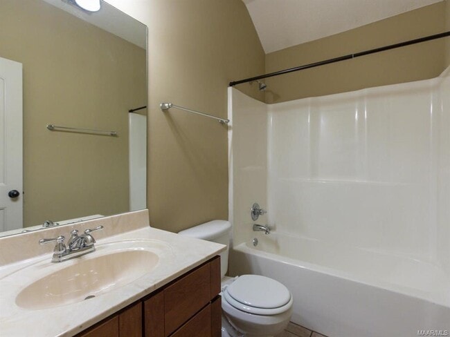 Building Photo - 9728 Silver Bell Ct