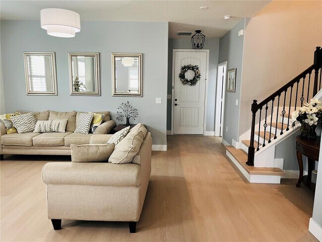 Building Photo - 14037 Pecan Orch Dr