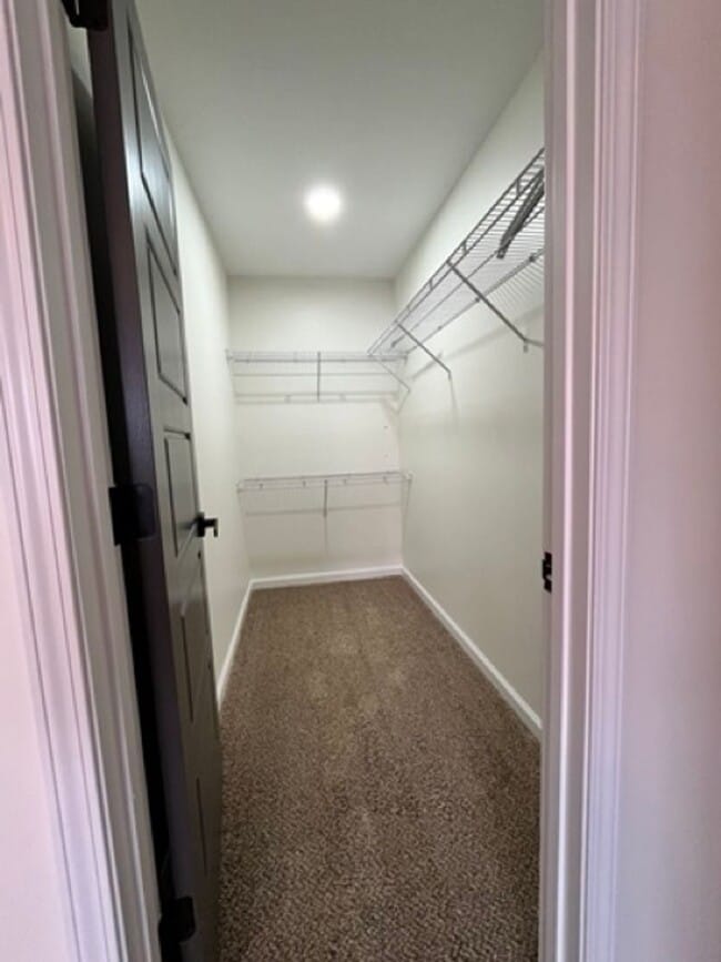 Building Photo - ***MOVE-IN SPECIAL*** $500 OFF *** Beautif...