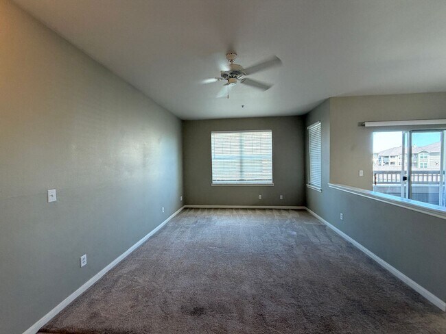Building Photo - 12918 Ironstone Way