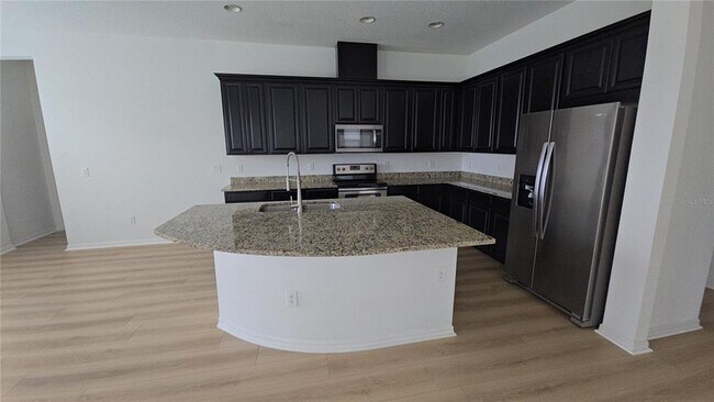 Building Photo - 11839 Cross Vine Dr