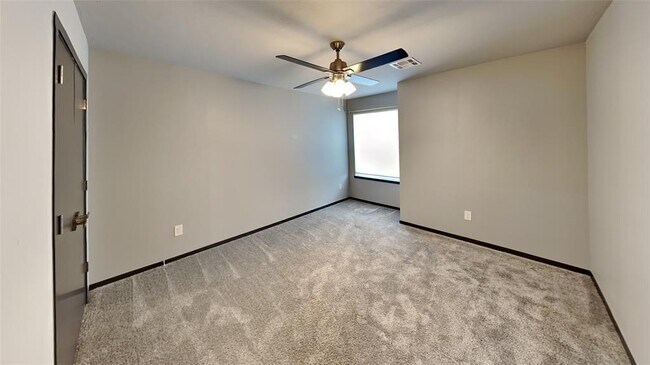 Building Photo - 7129 NW 146th St