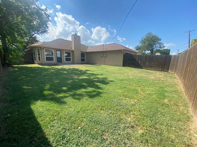 Building Photo - 8106 Meadowlark Ln