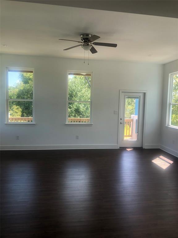 Building Photo - 1101 4th St