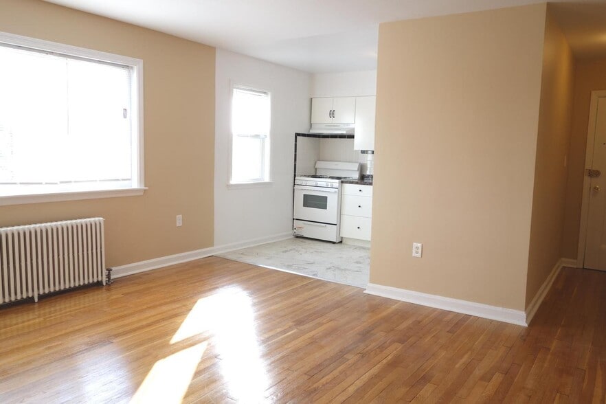 Building Photo - 4108 40th St