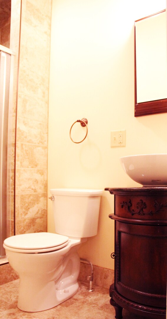 Building Photo - 23 West Ln